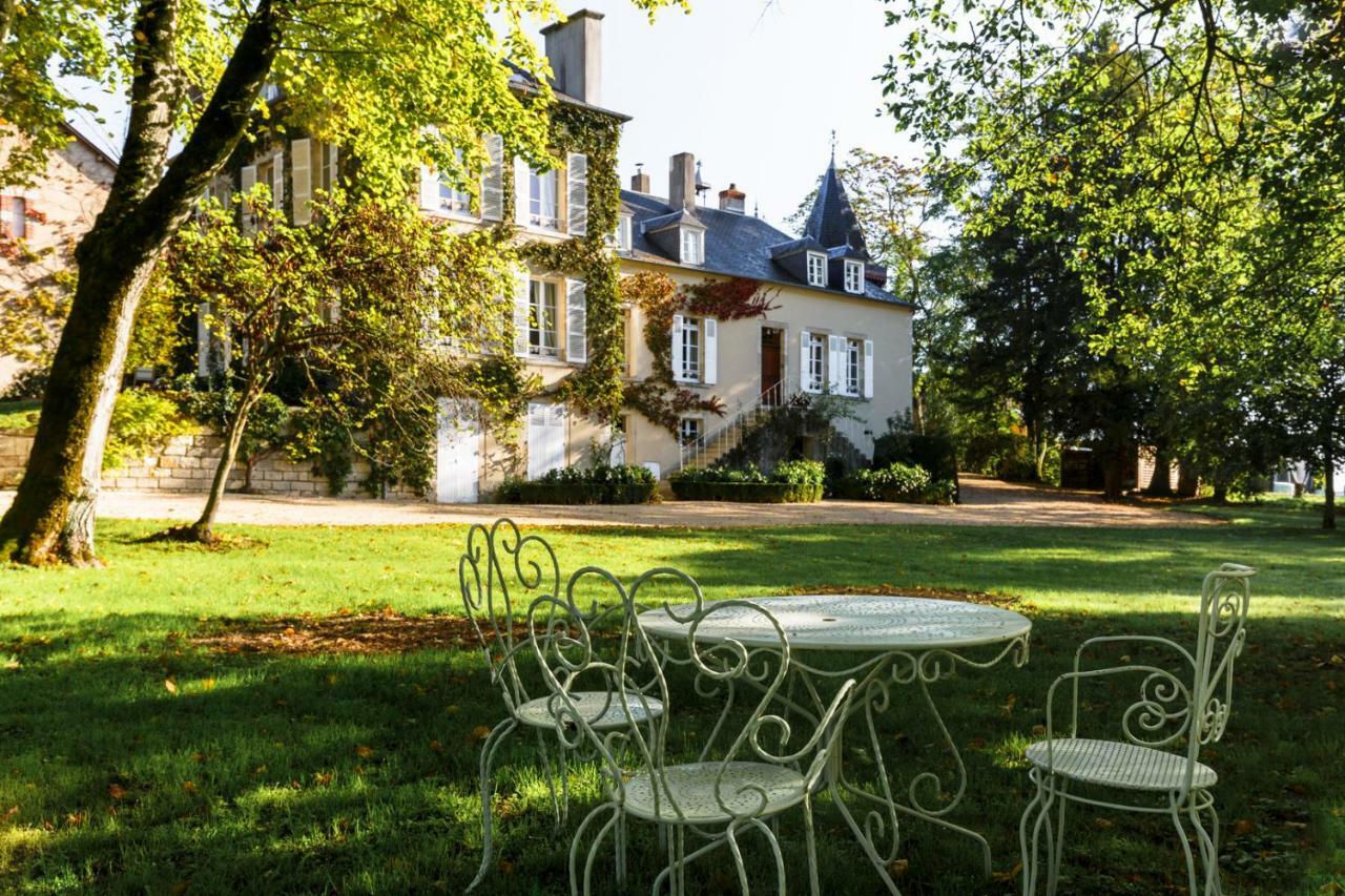 Domaine De L'Ermitage Bed & Breakfast Berry-Bouy Exterior photo